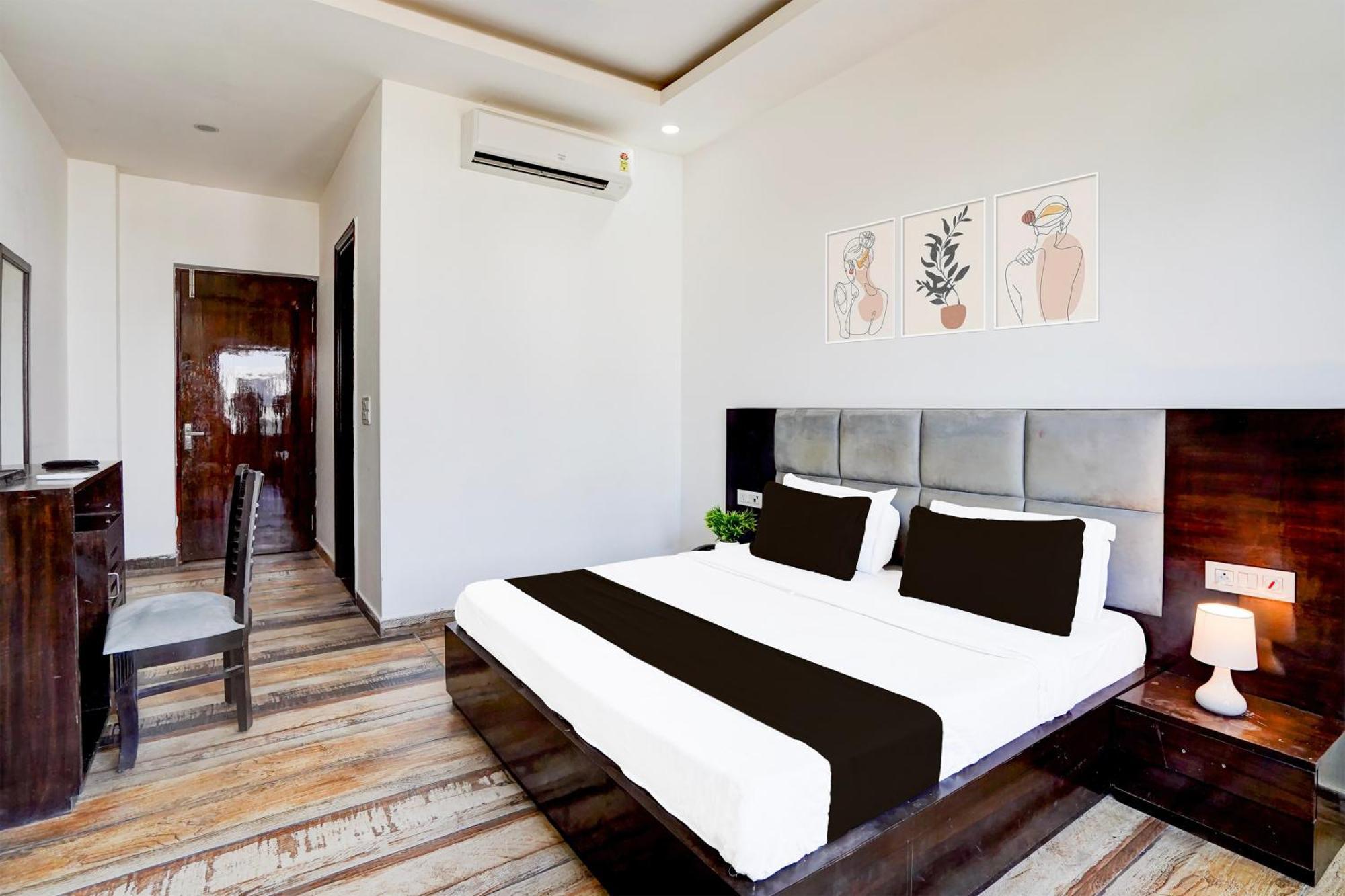 Collection O The God'S Palace Resort Meerut Exterior photo
