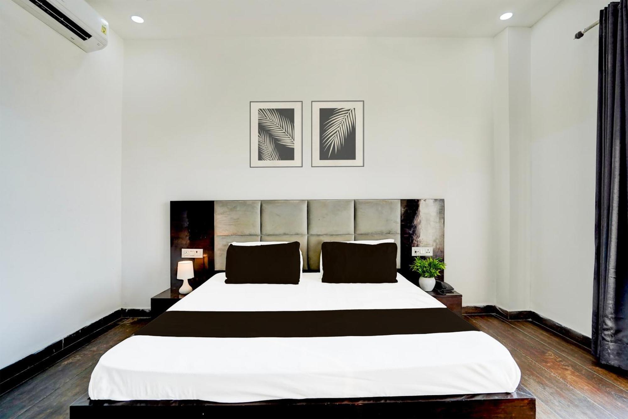 Collection O The God'S Palace Resort Meerut Exterior photo