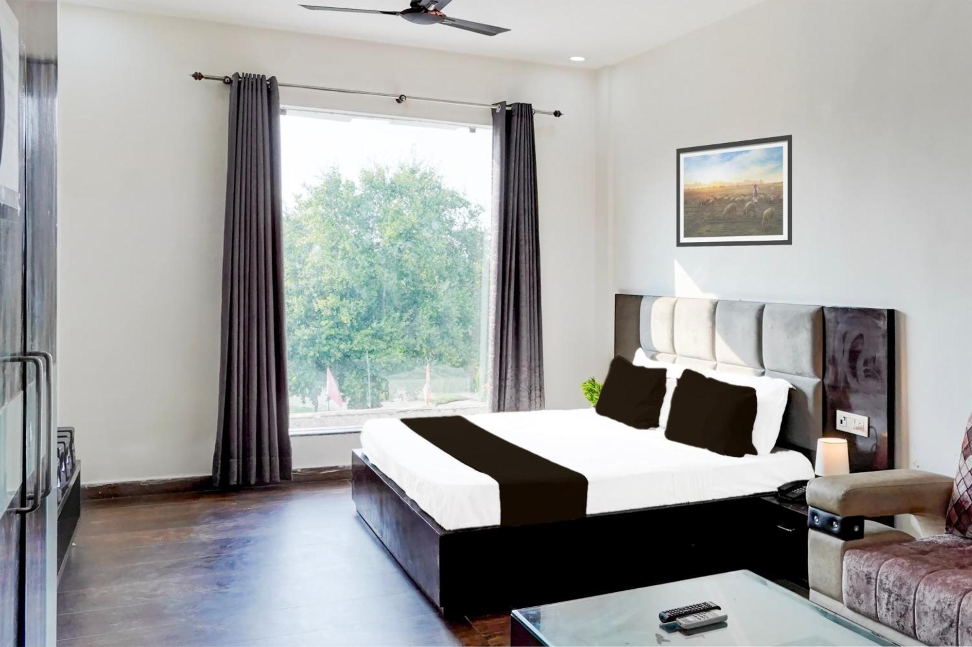 Collection O The God'S Palace Resort Meerut Exterior photo